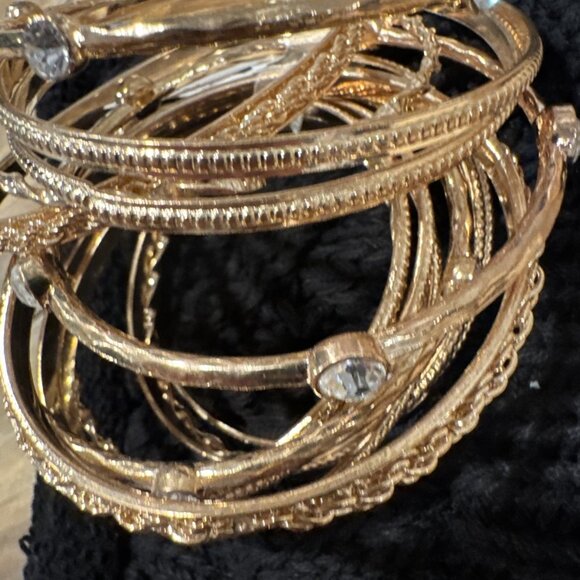 Neiman Marcus Cara NY New York Bead Gold Tone Metal Bangle Bracelets 15 Set NEW - Picture 7 of 16